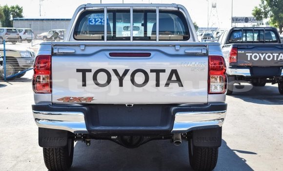 Buy Import Toyota Hilux Other Car in Import - Dubai in Dushanbe Buy Import Toyota Hilux Other Car in Import - Dubai in Dushanbe