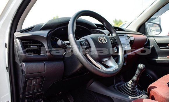 Buy Import Toyota Hilux White Car in Import - Dubai in Dushanbe Buy Import Toyota Hilux White Car in Import - Dubai in Dushanbe