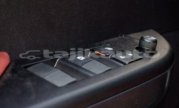 Buy Import Toyota Hilux White Car in Import - Dubai in Dushanbe Buy Import Toyota Hilux White Car in Import - Dubai in Dushanbe