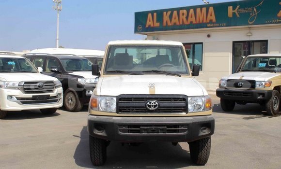 Buy Import Toyota Land Cruiser Beige Car in Import - Dubai in Dushanbe Buy Import Toyota Land Cruiser Beige Car in Import - Dubai in Dushanbe