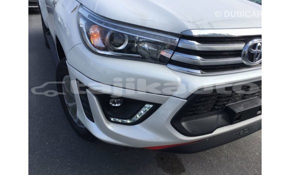 Buy Import Toyota Hilux White Car in Import - Dubai in Dushanbe Buy Import Toyota Hilux White Car in Import - Dubai in Dushanbe