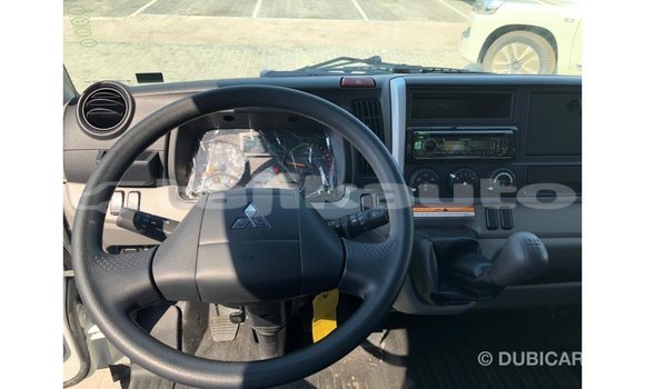 Buy Import Mitsubishi Carisma White Car in Import - Dubai in Dushanbe Buy Import Mitsubishi Carisma White Car in Import - Dubai in Dushanbe