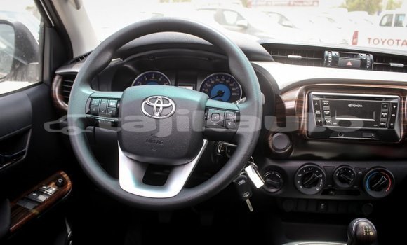 Buy Import Toyota Hilux White Car in Import - Dubai in Dushanbe Buy Import Toyota Hilux White Car in Import - Dubai in Dushanbe