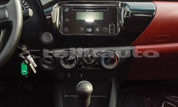 Buy Import Toyota Hilux White Car in Import - Dubai in Dushanbe Buy Import Toyota Hilux White Car in Import - Dubai in Dushanbe