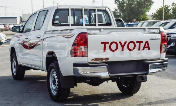 Buy Import Toyota Hilux White Car in Import - Dubai in Dushanbe Buy Import Toyota Hilux White Car in Import - Dubai in Dushanbe
