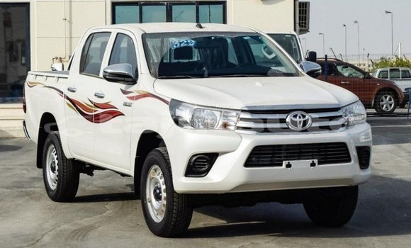 Buy Import Toyota Hilux White Car in Import - Dubai in Dushanbe Buy Import Toyota Hilux White Car in Import - Dubai in Dushanbe