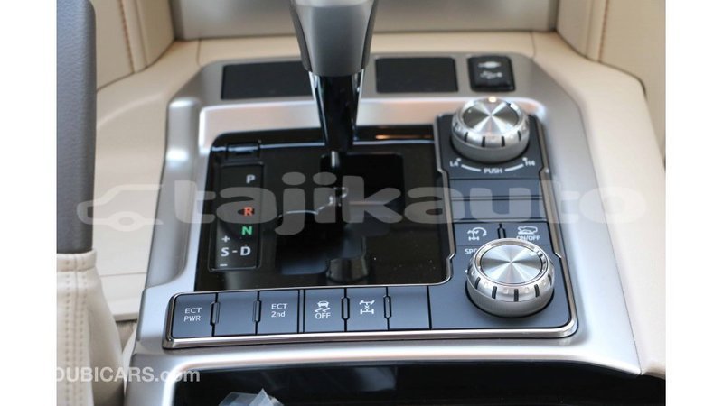 Big with watermark toyota land cruiser dushanbe import dubai 2545