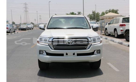 Buy Import Toyota Land Cruiser White Car in Import - Dubai in Dushanbe Buy Import Toyota Land Cruiser White Car in Import - Dubai in Dushanbe