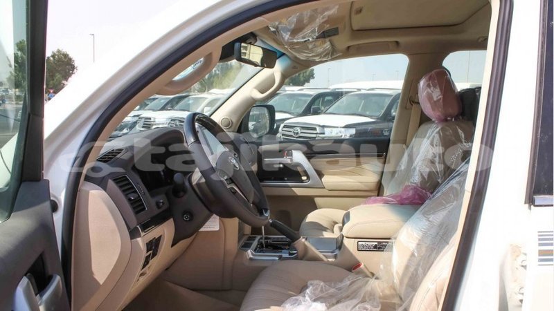 Big with watermark toyota land cruiser dushanbe import dubai 2549
