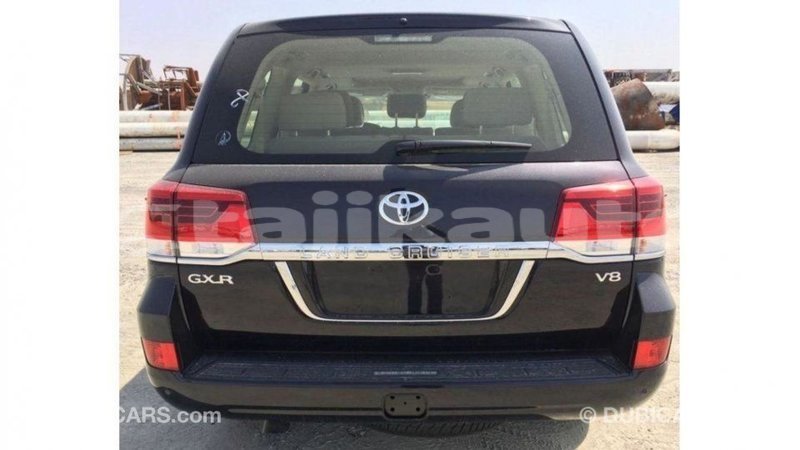 Big with watermark toyota land cruiser dushanbe import dubai 2551