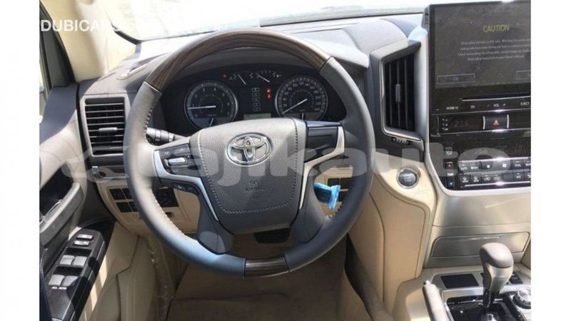 Big with watermark toyota land cruiser dushanbe import dubai 2551