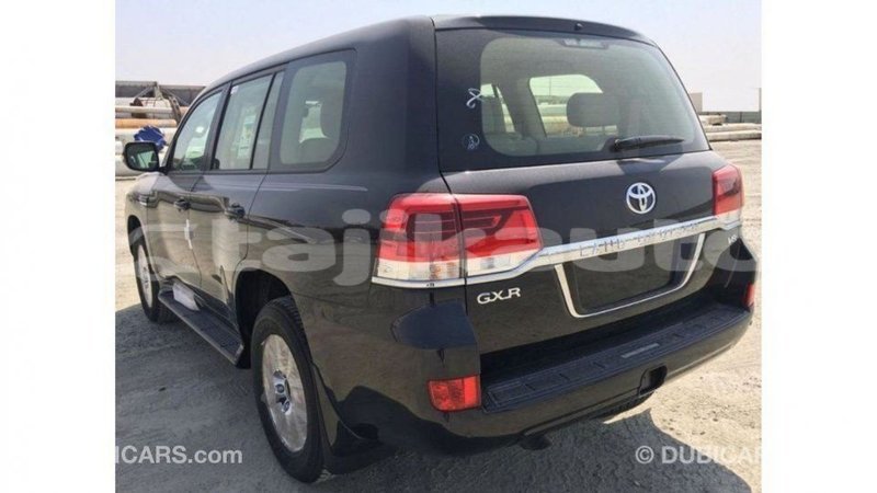 Big with watermark toyota land cruiser dushanbe import dubai 2551