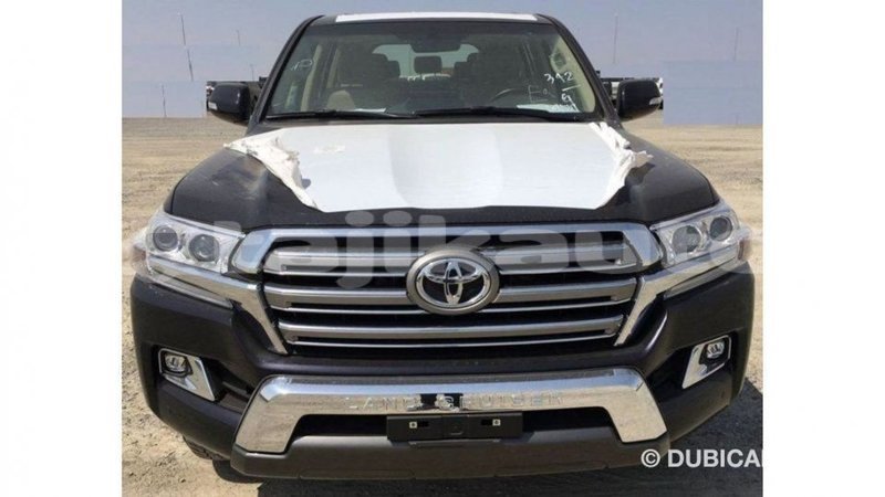Big with watermark toyota land cruiser dushanbe import dubai 2551