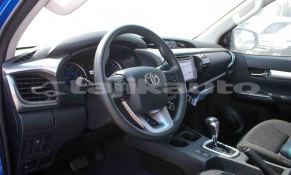 Buy Import Toyota Hilux Blue Car in Import - Dubai in Dushanbe Buy Import Toyota Hilux Blue Car in Import - Dubai in Dushanbe