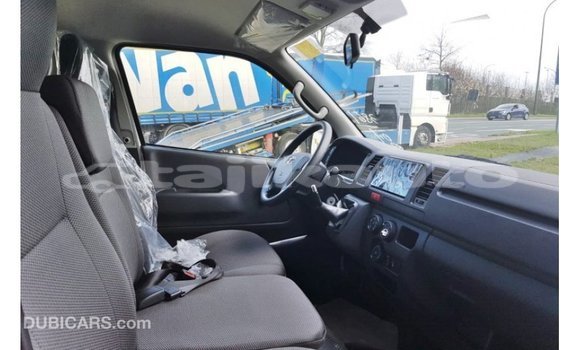 Buy Import Toyota Hiace White Car in Import - Dubai in Dushanbe Buy Import Toyota Hiace White Car in Import - Dubai in Dushanbe