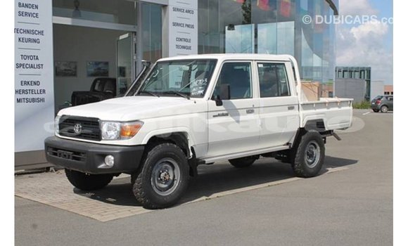 Buy Import Toyota Land Cruiser White Car in Import - Dubai in Dushanbe Buy Import Toyota Land Cruiser White Car in Import - Dubai in Dushanbe