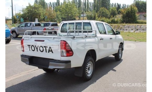 Buy Import Toyota Hilux White Car in Import - Dubai in Dushanbe Buy Import Toyota Hilux White Car in Import - Dubai in Dushanbe
