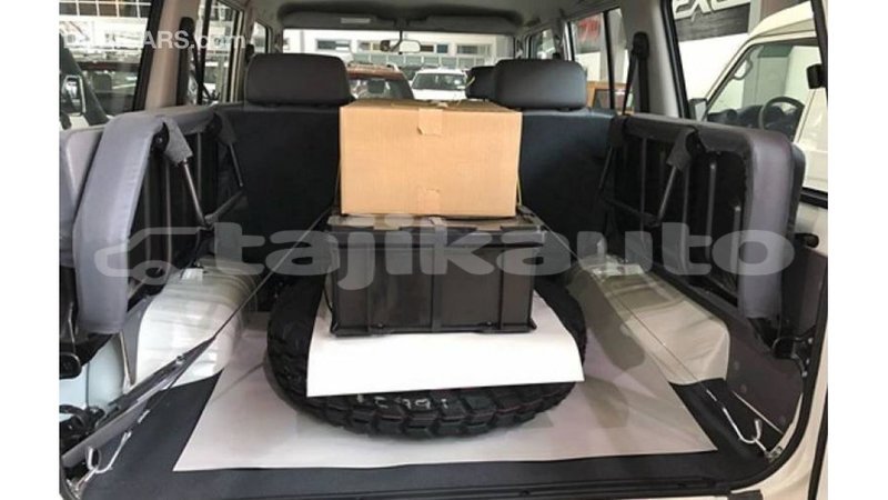 Big with watermark toyota land cruiser dushanbe import dubai 2572