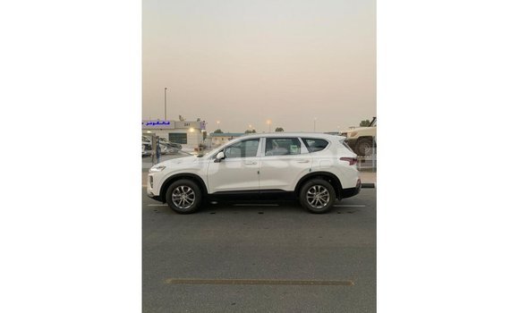Buy Import Hyundai Santa Fe White Car in Import - Dubai in Dushanbe Buy Import Hyundai Santa Fe White Car in Import - Dubai in Dushanbe