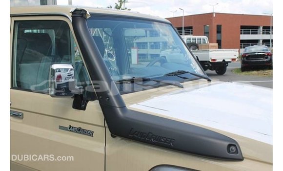 Buy Import Toyota Land Cruiser Beige Car in Import - Dubai in Dushanbe Buy Import Toyota Land Cruiser Beige Car in Import - Dubai in Dushanbe