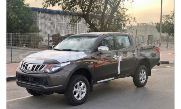 Buy Import Mitsubishi L200 Brown Car in Import - Dubai in Dushanbe Buy Import Mitsubishi L200 Brown Car in Import - Dubai in Dushanbe