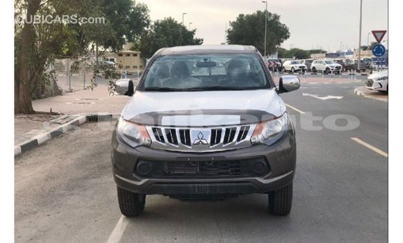 Buy Import Mitsubishi L200 Brown Car in Import - Dubai in Dushanbe Buy Import Mitsubishi L200 Brown Car in Import - Dubai in Dushanbe