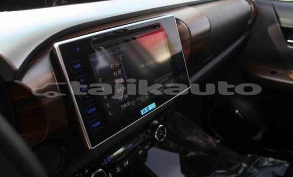 Buy Import Toyota Hilux White Car in Import - Dubai in Dushanbe Buy Import Toyota Hilux White Car in Import - Dubai in Dushanbe