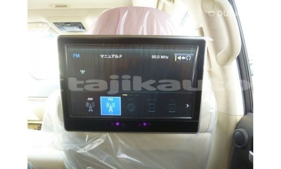 Buy Import Toyota Land Cruiser White Car in Import - Dubai in Dushanbe Buy Import Toyota Land Cruiser White Car in Import - Dubai in Dushanbe
