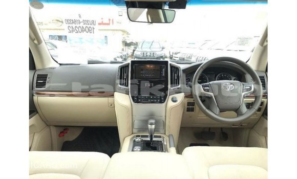 Buy Import Toyota Land Cruiser Other Car in Import - Dubai in Dushanbe Buy Import Toyota Land Cruiser Other Car in Import - Dubai in Dushanbe