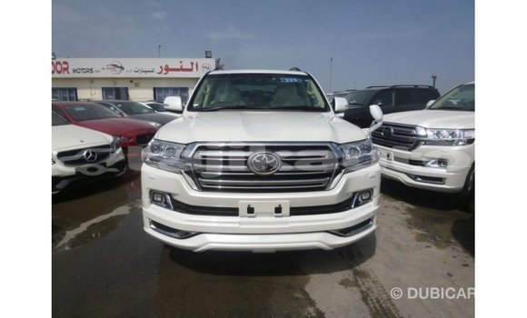 Buy Import Toyota Land Cruiser White Car in Import - Dubai in Dushanbe Buy Import Toyota Land Cruiser White Car in Import - Dubai in Dushanbe