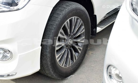 Buy Import Nissan Patrol White Car in Import - Dubai in Dushanbe