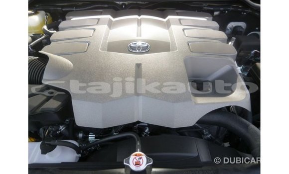 Buy Import Toyota Land Cruiser White Car in Import - Dubai in Dushanbe Buy Import Toyota Land Cruiser White Car in Import - Dubai in Dushanbe
