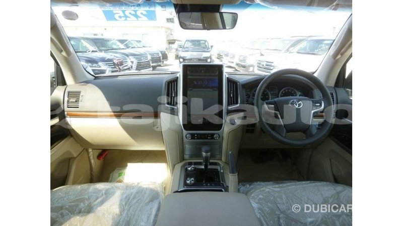 Big with watermark toyota land cruiser dushanbe import dubai 2606