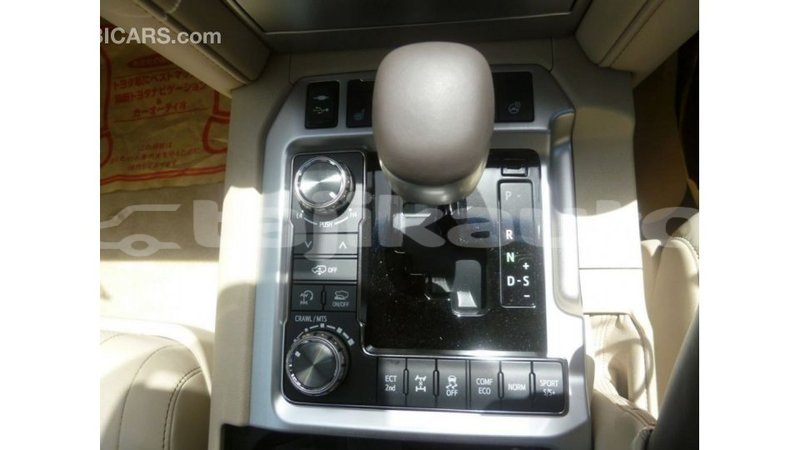 Big with watermark toyota land cruiser dushanbe import dubai 2608