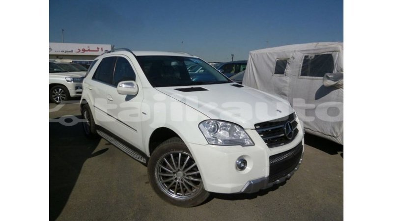 Big with watermark mercedes benz 190 dushanbe import dubai 2609