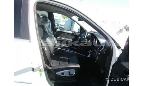 Buy Import Mercedes-Benz 190 White Car in Import - Dubai in Dushanbe Buy Import Mercedes-Benz 190 White Car in Import - Dubai in Dushanbe