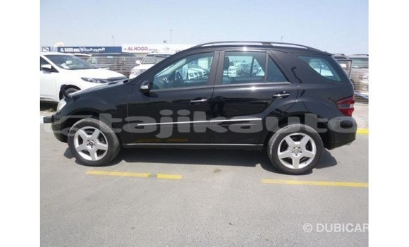 Buy Import Mercedes-Benz 190 Black Car in Import - Dubai in Dushanbe Buy Import Mercedes-Benz 190 Black Car in Import - Dubai in Dushanbe