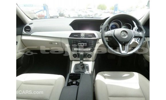 Buy Import Mercedes-Benz 190 Black Car in Import - Dubai in Dushanbe Buy Import Mercedes-Benz 190 Black Car in Import - Dubai in Dushanbe