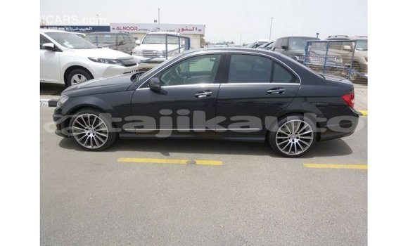 Buy Import Mercedes-Benz 190 Black Car in Import - Dubai in Dushanbe Buy Import Mercedes-Benz 190 Black Car in Import - Dubai in Dushanbe