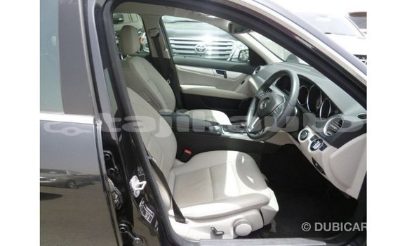Buy Import Mercedes-Benz 190 Black Car in Import - Dubai in Dushanbe Buy Import Mercedes-Benz 190 Black Car in Import - Dubai in Dushanbe