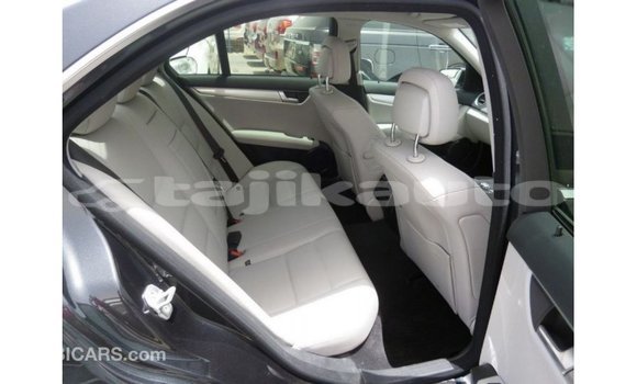 Buy Import Mercedes-Benz 190 Black Car in Import - Dubai in Dushanbe Buy Import Mercedes-Benz 190 Black Car in Import - Dubai in Dushanbe