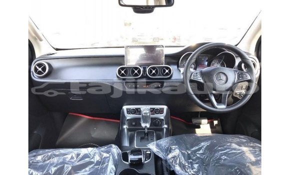 Buy Import Mercedes-Benz 250 Black Car in Import - Dubai in Dushanbe Buy Import Mercedes-Benz 250 Black Car in Import - Dubai in Dushanbe