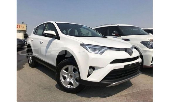 Buy Import Toyota 4Runner White Car in Import - Dubai in Dushanbe Buy Import Toyota 4Runner White Car in Import - Dubai in Dushanbe