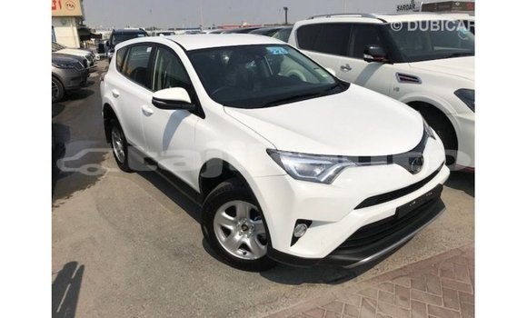 Buy Import Toyota 4Runner White Car in Import - Dubai in Dushanbe Buy Import Toyota 4Runner White Car in Import - Dubai in Dushanbe