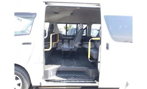 Buy Import Toyota Hiace White Car in Import - Dubai in Dushanbe Buy Import Toyota Hiace White Car in Import - Dubai in Dushanbe