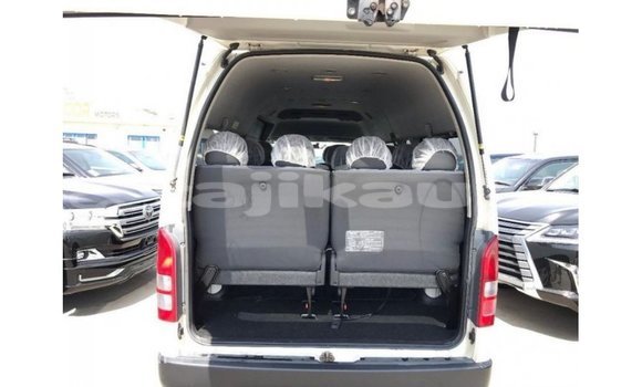 Buy Import Toyota Hiace White Car in Import - Dubai in Dushanbe Buy Import Toyota Hiace White Car in Import - Dubai in Dushanbe