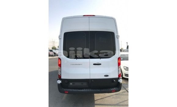 Buy Import Ford Club Wagon White Car in Import - Dubai in Dushanbe Buy Import Ford Club Wagon White Car in Import - Dubai in Dushanbe