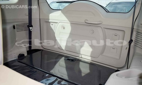 Buy Import Mitsubishi Pajero White Car in Import - Dubai in Dushanbe