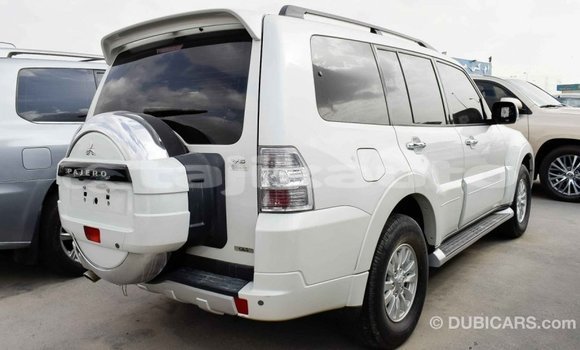 Buy Import Mitsubishi Pajero White Car in Import - Dubai in Dushanbe Buy Import Mitsubishi Pajero White Car in Import - Dubai in Dushanbe