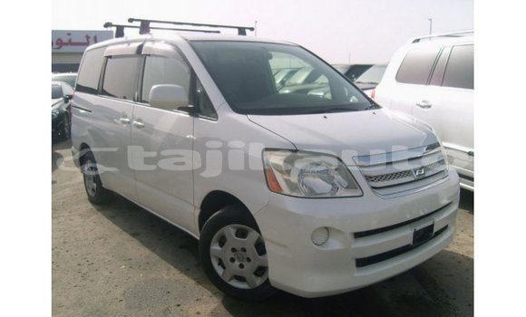 Buy Import Toyota Noah White Car in Import - Dubai in Dushanbe Buy Import Toyota Noah White Car in Import - Dubai in Dushanbe